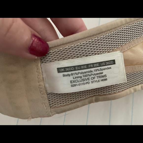 36DD strapless nude bra - Picture 2 of 2